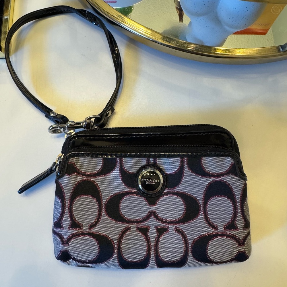 Coach Black and Gray Patterned Wristlet